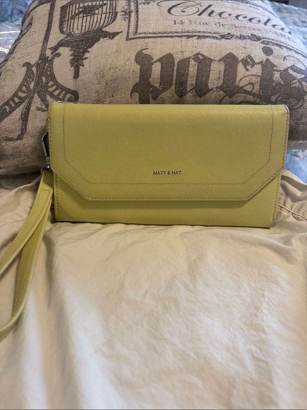 Matt & Nat Lemon \ Line Yellow Wristlet Clutch
